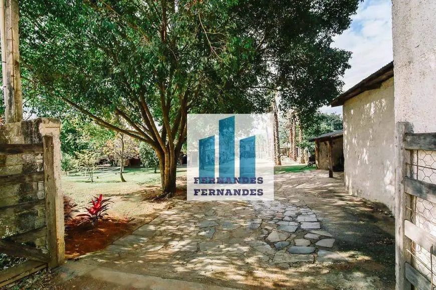 Foto 3 de Chácara com 3 Quartos à venda, 14000m² em Calundu, Itaboraí