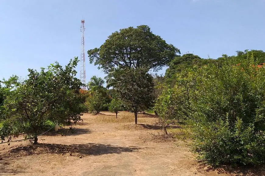 Foto 1 de Chácara com 3 Quartos à venda, 229m² em Chacaras de Recreio Helico, Santa Bárbara D Oeste