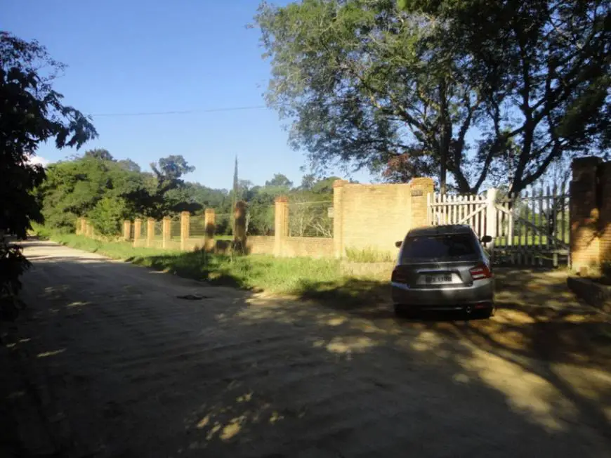 Foto 2 de Chácara com 3 Quartos à venda, 680m² em Lomba do Pinheiro, Viamão