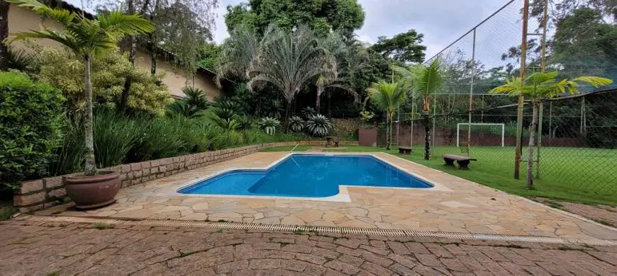Foto 1 de Chácara com 3 Quartos à venda, 300m² em Parque Valinhos, Valinhos