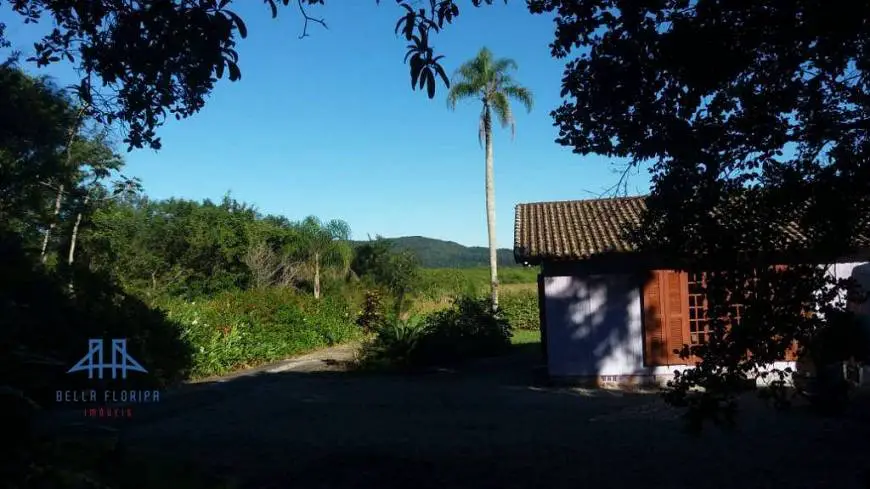 Foto 1 de Chácara com 3 Quartos à venda, 12800m² em Vargem Pequena, Florianópolis
