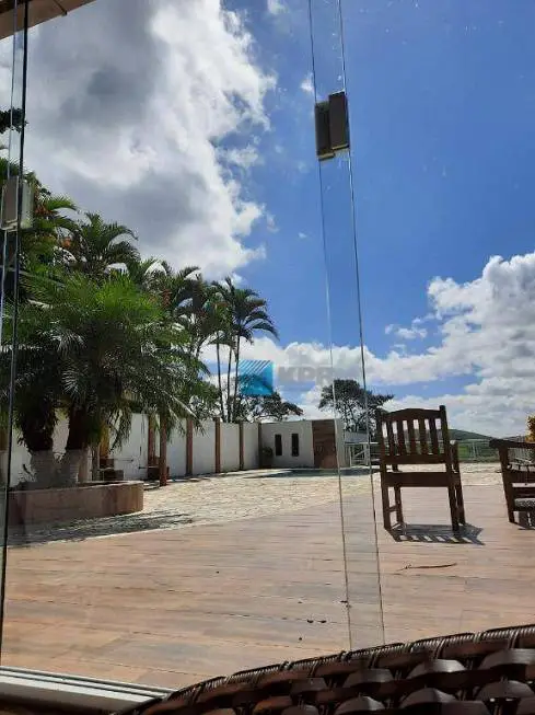 Foto 5 de Chácara com 3 Quartos à venda, 180m² em Vila Dirce, São José dos Campos