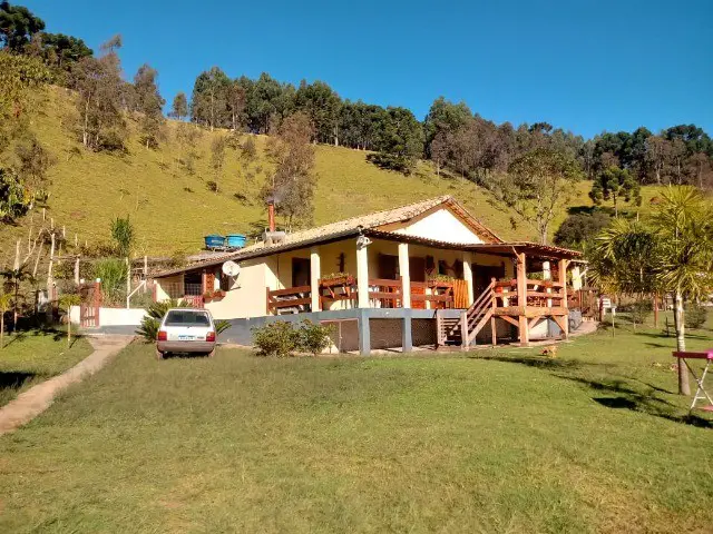 Foto 1 de Chácara com 3 Quartos à venda, 24800m² em Zona Rural, Marmelópolis