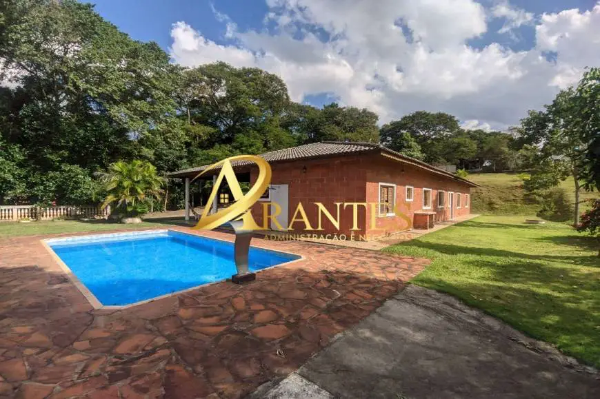 Foto 1 de Chácara com 4 Quartos para venda ou aluguel, 2930m² em Água Comprida, Bragança Paulista