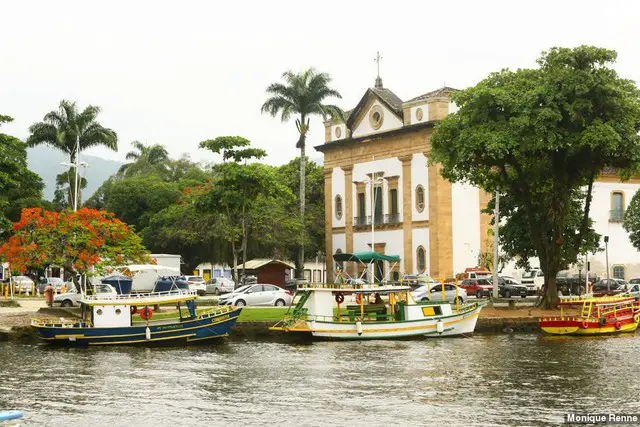 Foto 1 de Chácara com 4 Quartos à venda, 30000m² em Corisco, Paraty