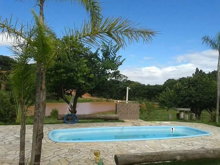 Foto 1 de Chácara com 4 Quartos para alugar, 250m² em Recanto da Paz, Itatiba