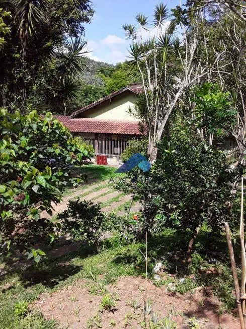 Foto 4 de Chácara com 4 Quartos à venda, 200m² em Vila São Geraldo, São José dos Campos