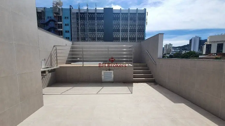 Foto 2 de Cobertura com 2 Quartos para alugar, 189m² em Cruzeiro, Belo Horizonte