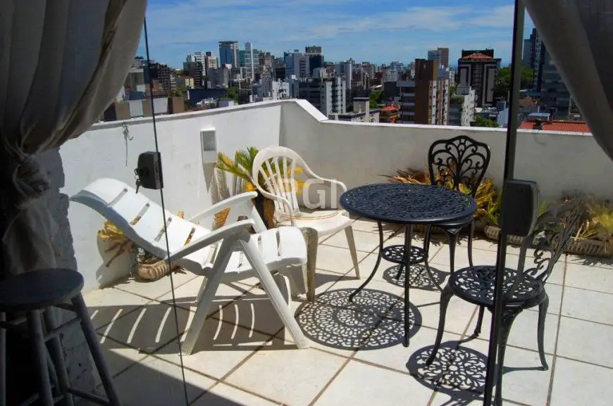 Foto 1 de Cobertura com 2 Quartos à venda, 92m² em Rio Branco, Porto Alegre