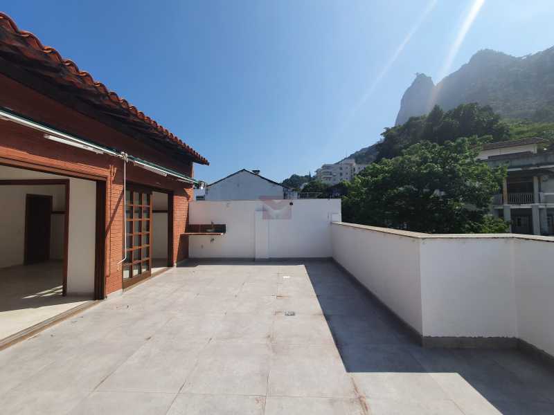 Foto 1 de Cobertura com 3 Quartos à venda, 180m² em Humaitá, Rio de Janeiro