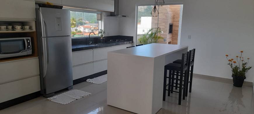 Foto 1 de Cobertura com 3 Quartos à venda, 390m² em Ingleses do Rio Vermelho, Florianópolis