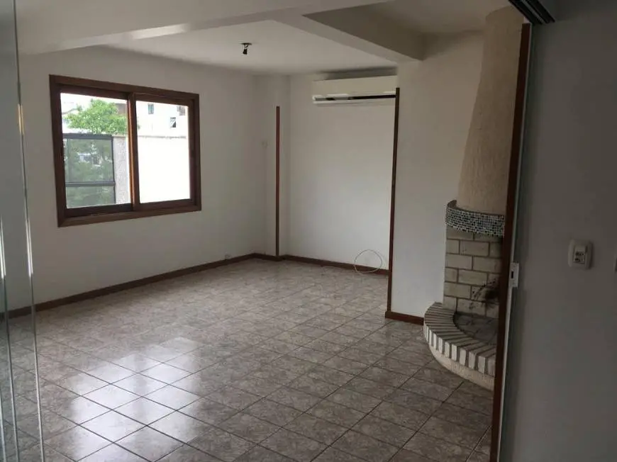 Foto 1 de Cobertura com 3 Quartos à venda, 228m² em Passo da Areia, Porto Alegre