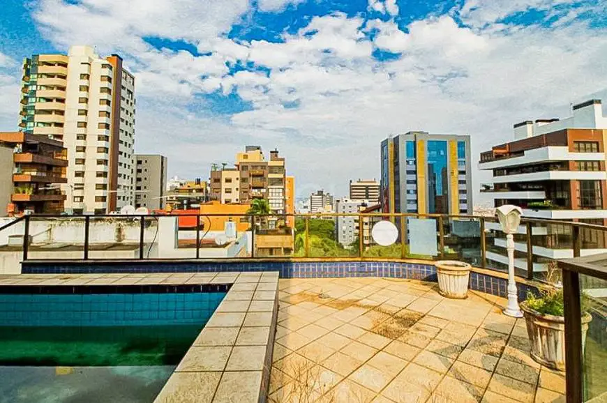 Foto 1 de Cobertura com 3 Quartos à venda, 381m² em Petrópolis, Porto Alegre