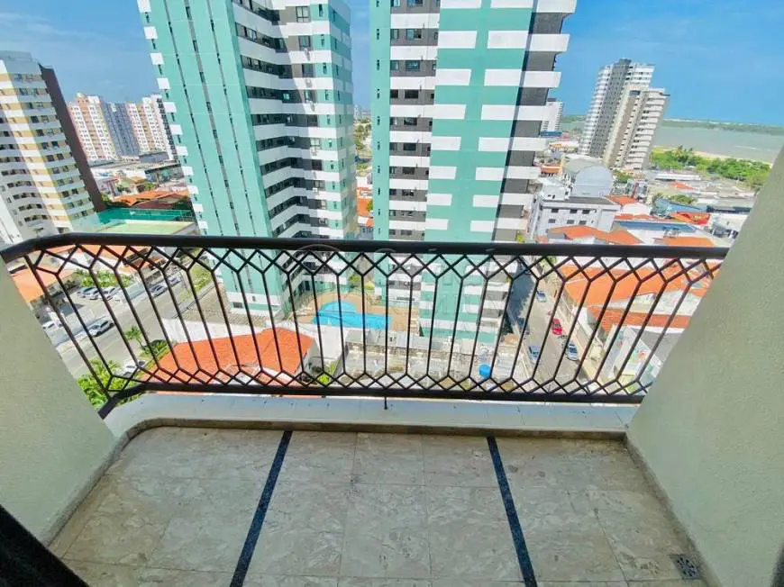 Foto 5 de Cobertura com 3 Quartos à venda, 254m² em Treze de Julho, Aracaju