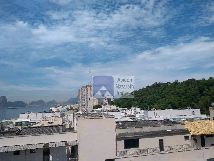 Foto 1 de Cobertura com 4 Quartos à venda, 220m² em Icaraí, Niterói