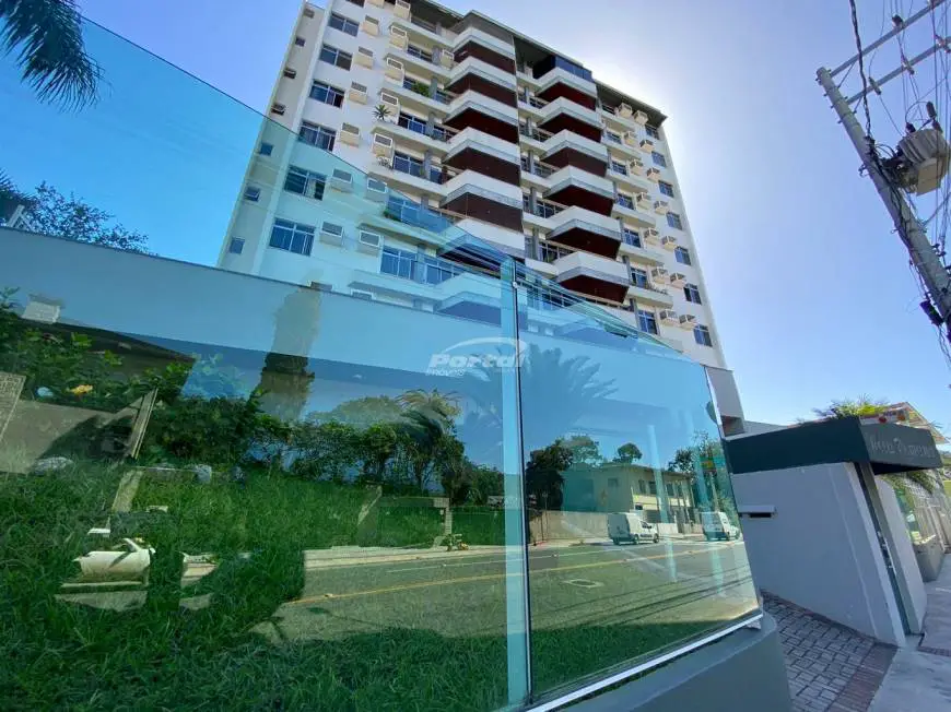 Foto 1 de Cobertura com 4 Quartos para alugar, 225m² em Ponta Aguda, Blumenau