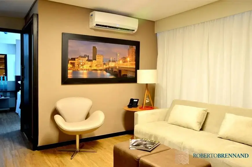 Foto 2 de Flat com 1 Quarto para alugar, 40m² em Boa Viagem, Recife
