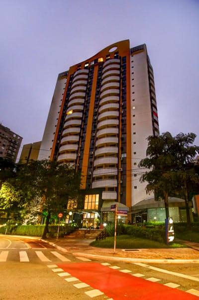 Foto 1 de Flat com 1 Quarto à venda, 34m² em Moema, São Paulo