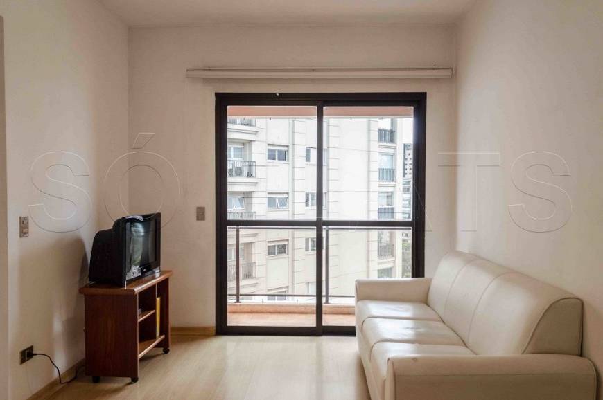 Foto 3 de Flat com 1 Quarto à venda, 42m² em Vila Nova Conceição, São Paulo