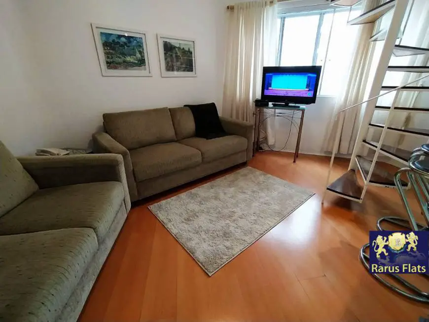Foto 2 de Flat com 1 Quarto para alugar, 50m² em Vila Nova Conceição, São Paulo