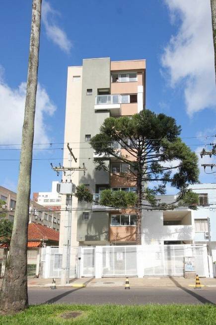 Foto 1 de Flat com 2 Quartos à venda, 61m² em Menino Deus, Porto Alegre