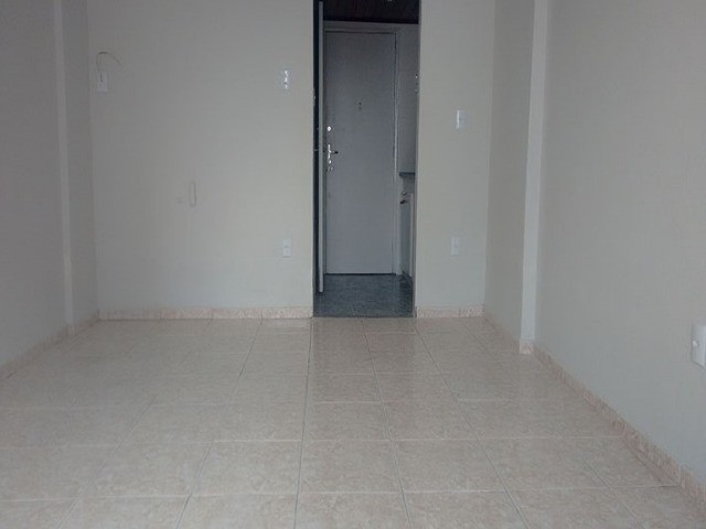 Foto 3 de Kitnet com 1 Quarto à venda, 23m² em Centro, Niterói