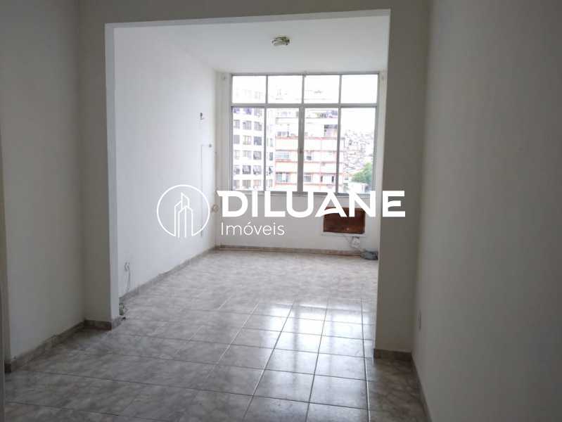 Foto 1 de Kitnet com 1 Quarto para venda ou aluguel, 27m² em Centro, Niterói
