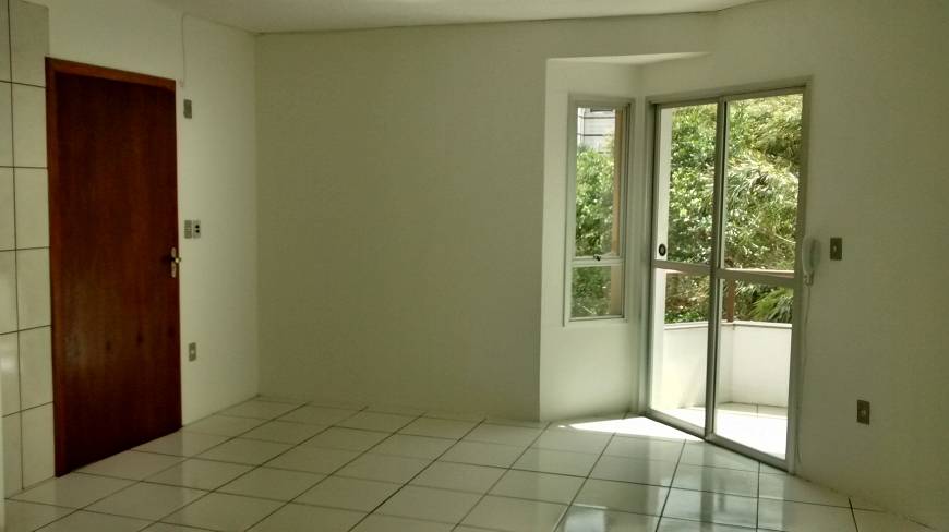 Foto 1 de Kitnet com 1 Quarto para alugar, 48m² em Centro, São Leopoldo