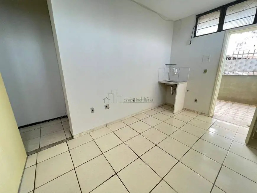Foto 2 de Kitnet com 1 Quarto para alugar, 40m² em Prado, Belo Horizonte