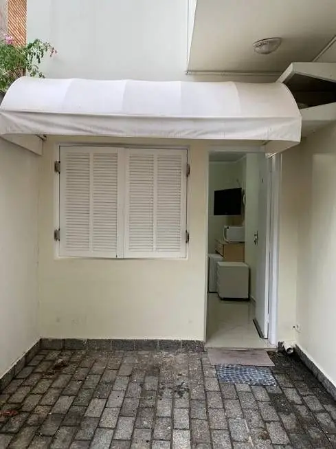 Foto 1 de Kitnet com 1 Quarto para alugar, 15m² em Santo Amaro, São Paulo