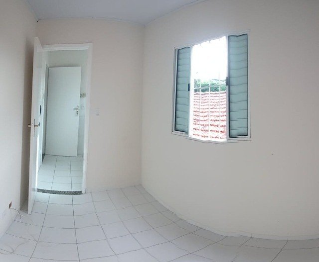 Foto 4 de Kitnet com 1 Quarto para alugar, 40m² em Vila Sabrina, São Paulo