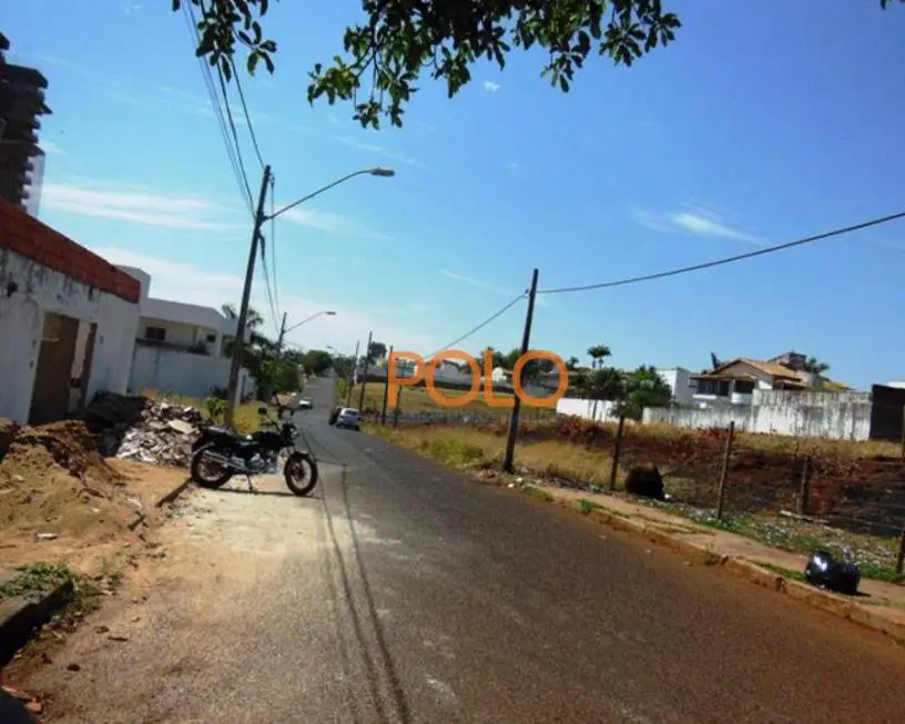 Foto 4 de Lote/Terreno à venda, 1000m² em Altamira, Uberlândia