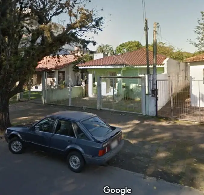 Foto 2 de Lote/Terreno à venda, 353m² em Camaquã, Porto Alegre