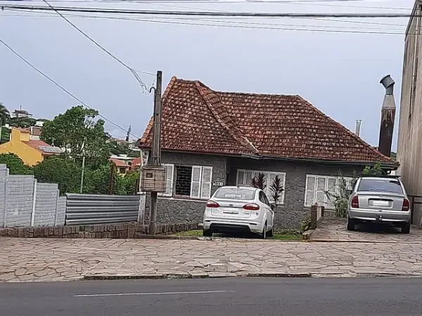 Foto 1 de Lote/Terreno à venda, 1089m² em Glória, Porto Alegre