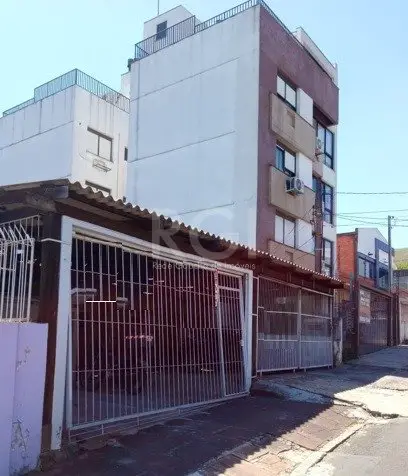 Foto 1 de Lote/Terreno à venda, 275m² em Glória, Porto Alegre