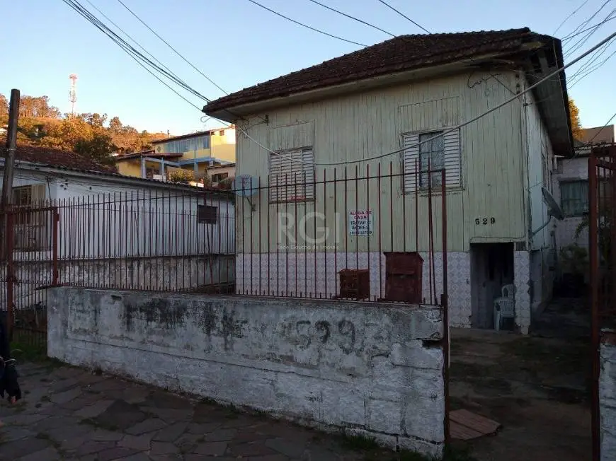 Foto 1 de Lote/Terreno à venda, 465m² em Nonoai, Porto Alegre