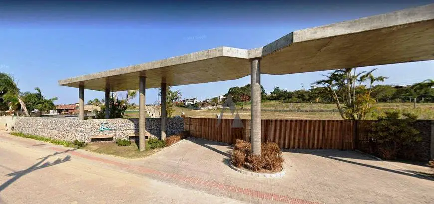 Foto 1 de Lote/Terreno à venda, 240m² em Praia do Rosa, Imbituba