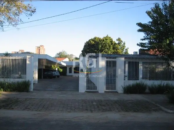 Foto 1 de Lote/Terreno à venda, 660m² em Tristeza, Porto Alegre
