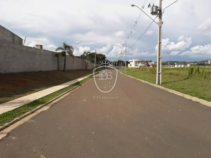 Foto 3 de Lote/Terreno à venda, 453m² em Uvaranas, Ponta Grossa