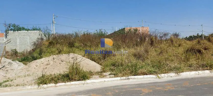 Foto 1 de Lote/Terreno à venda, 150m² em Vila Areao, Taubaté