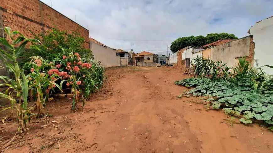 Foto 1 de Lote/Terreno à venda, 480m² em Vila Formosa, Presidente Prudente