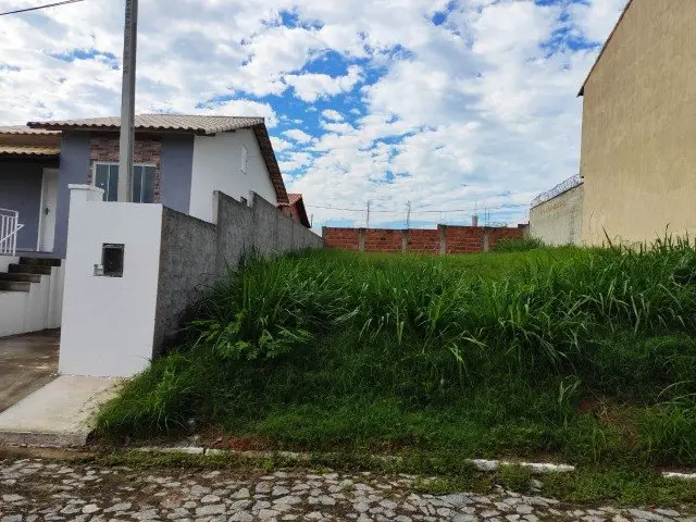 Foto 2 de Lote/Terreno à venda, 200m² em Vila Gabriela Manilha, Itaboraí