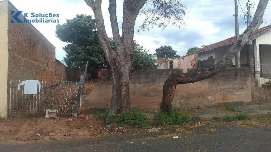 Foto 1 de Lote/Terreno à venda, 363m² em Vila Independência, Bauru