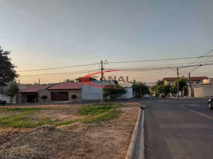 Foto 3 de Lote/Terreno à venda, 160m² em Vila Industrial, Bauru