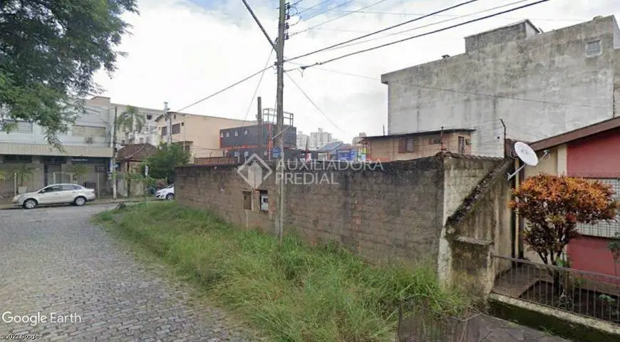 Foto 4 de Lote/Terreno à venda, 365m² em Vila Ipiranga, Porto Alegre
