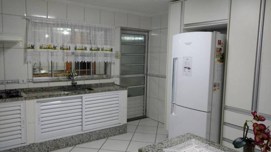 Foto 1 de Sobrado com 2 Quartos à venda, 114m² em Guaiaúna, São Paulo