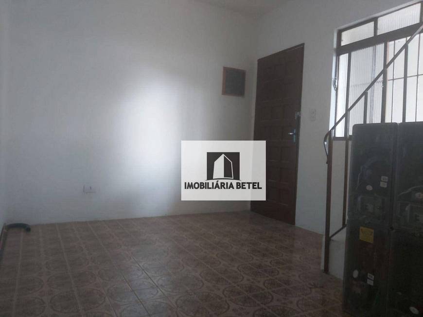 Foto 1 de Sobrado com 2 Quartos para alugar, 100m² em Jardim Cristiane, Santo André