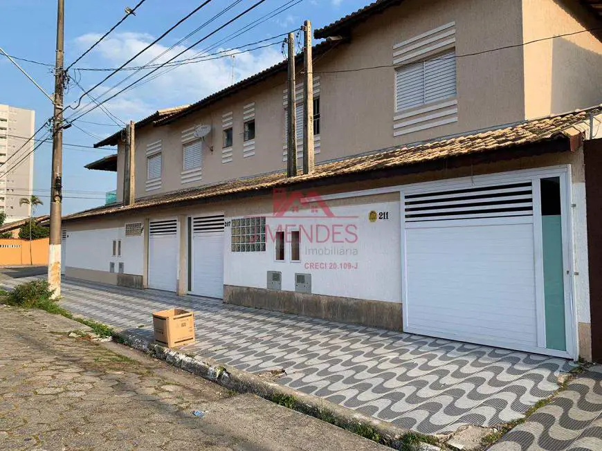 Foto 2 de Sobrado com 2 Quartos à venda, 59m² em Maracanã, Praia Grande