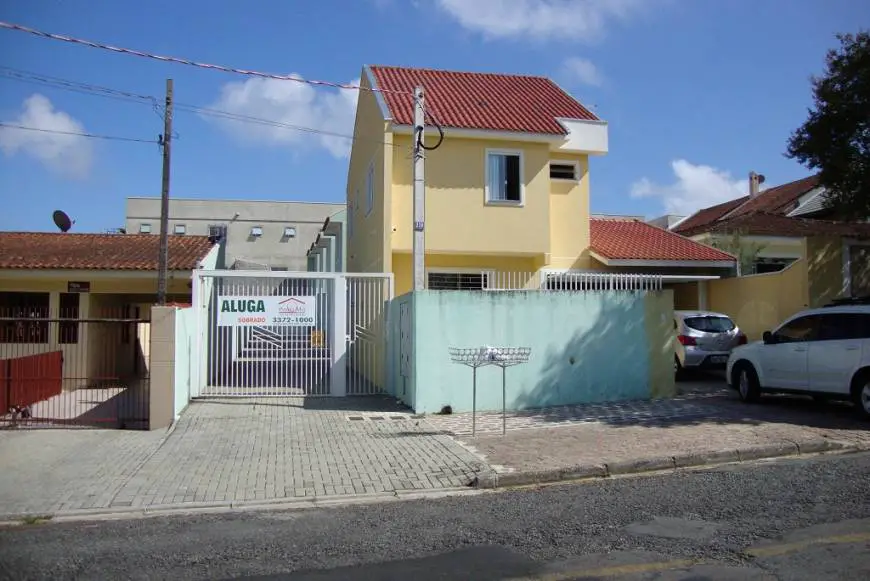 Foto 1 de Sobrado com 2 Quartos para alugar, 65m² em Santa Felicidade, Curitiba