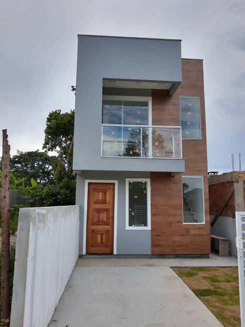 Foto 1 de Sobrado com 2 Quartos à venda, 80m² em São João do Rio Vermelho, Florianópolis